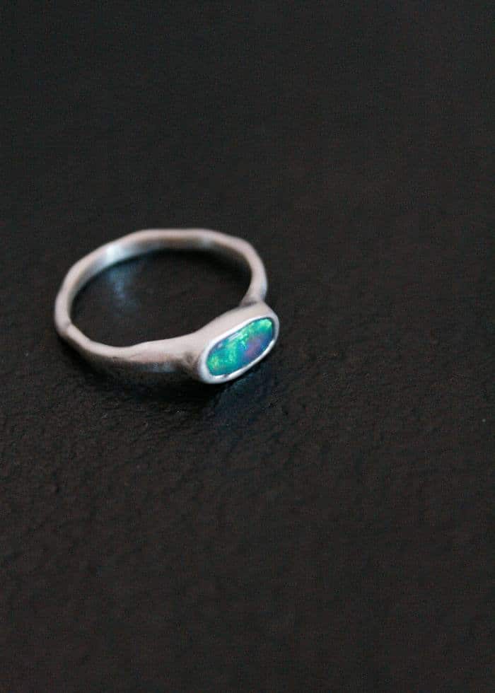 Anillo plata y ópalo (talla 16-18)